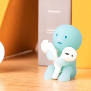 Corner Jun SMISKI toothbrush standing toilet luminous ornaments pen holder toothbrush holder creative gift birthday gift