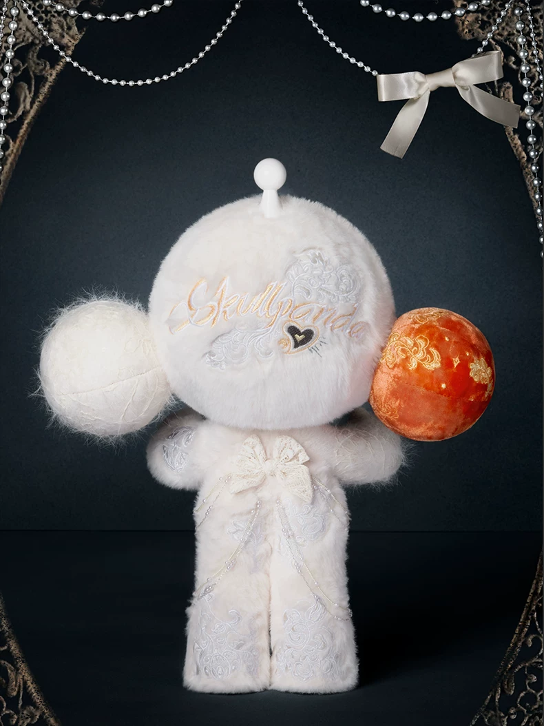 Popmart Mega Α Skullpanda 400% White Moon Figurine Gift - Image 4