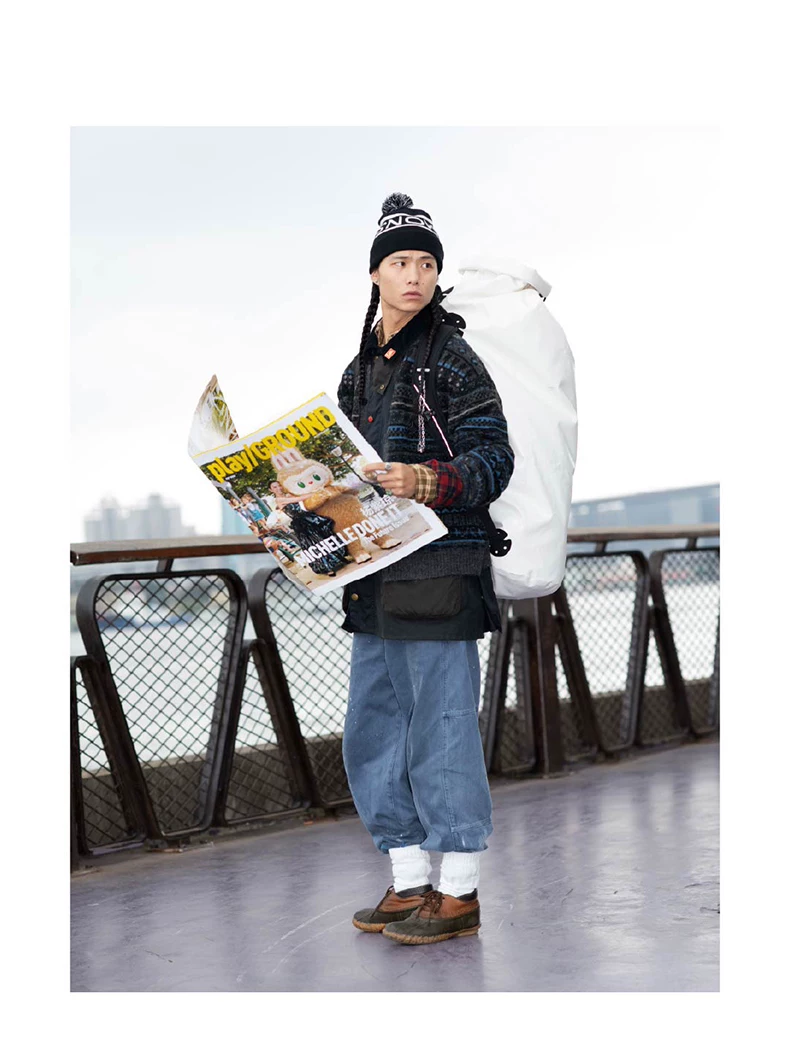 Popmart Play/Ground Magazine Issue 2 Peripheral Gifts - Image 6