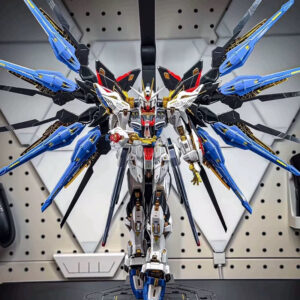 Gundam Assembly Hg Strike Freedom Warrior Unicorn Flying Wing Red Heretic Model Mecha Figure Toy