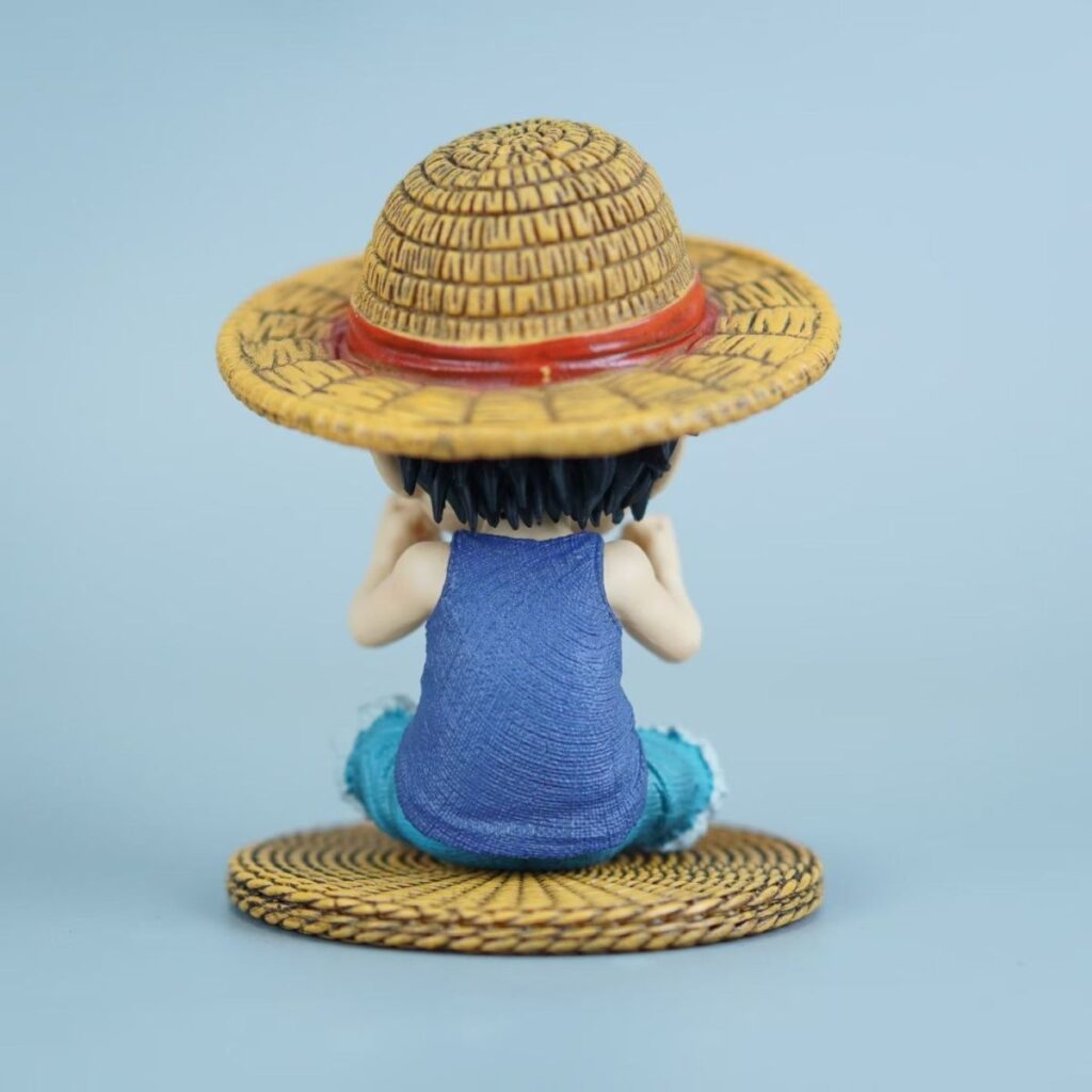One Piece Sitting Pose Straw Hat Little Luffy Figure Desktop Car Decoration Gift