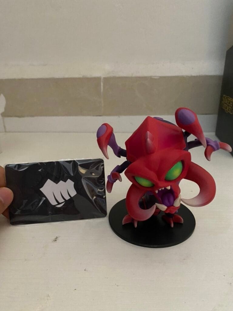 Official Genuine League of Legends Lol Void Fear Big Bug Q Version Boxed Figure Model