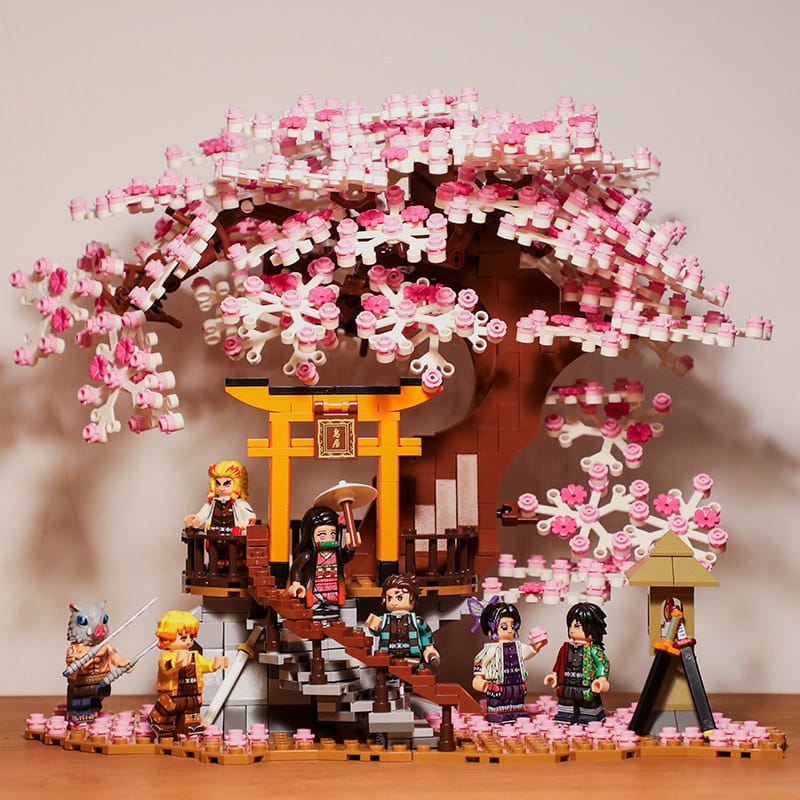 Demon Slayer: Kimetsu No Yaiba - Infinity Train Japanese Street Scene Torii Cherry Blossom Flame Pillar Anime Assembly Moc Toy Birthday Gift