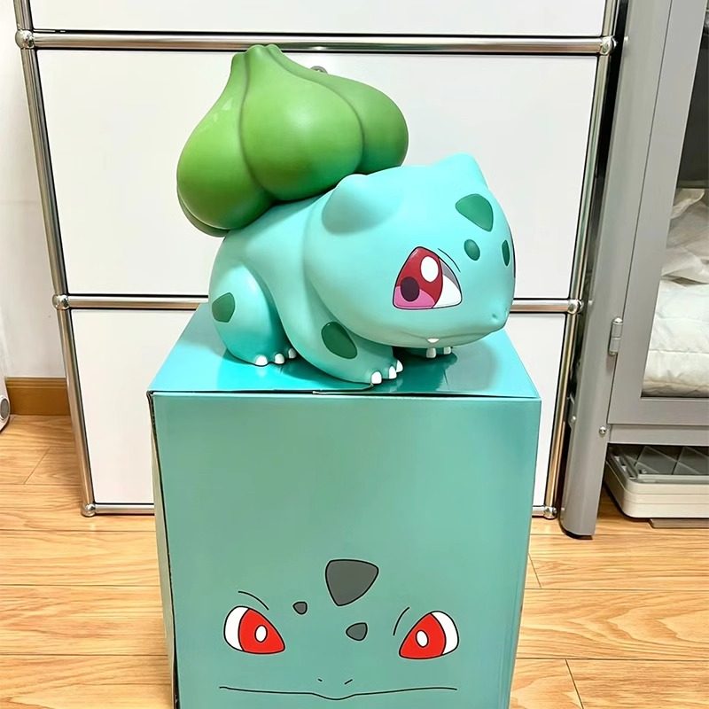 Cute Bulbasaur Figure 1:1 Scale Potted Doll Authentic Pokémon Living Room Gift for Men and Women Large Ornament