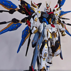 Gundam Hg New Life Strike Freedom Mg Unicorn Red Heretic Assembly Model Toy Figure Mecha for Boys