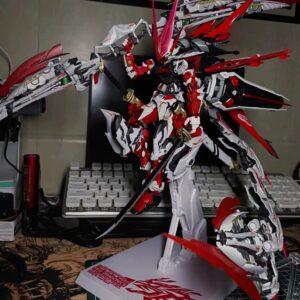 Gundam Model Unicorn Red Dragon Heretic Strike Freedom Red Heretic Phoenix Mecha Assembly Figure Toy