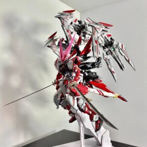 Gundam Model Kit Mg Strike Freedom Mg Red Heretic Hg Original Destiny Unicorn Toy Figure Mecha Gift