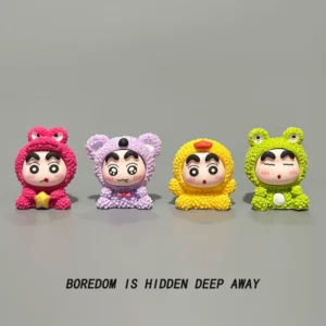 So Boring, Let's Put a Few Cute and Healing Crayon Shin-Chan Desktop Ornaments on the Office Desk and Decorate the Car with Them