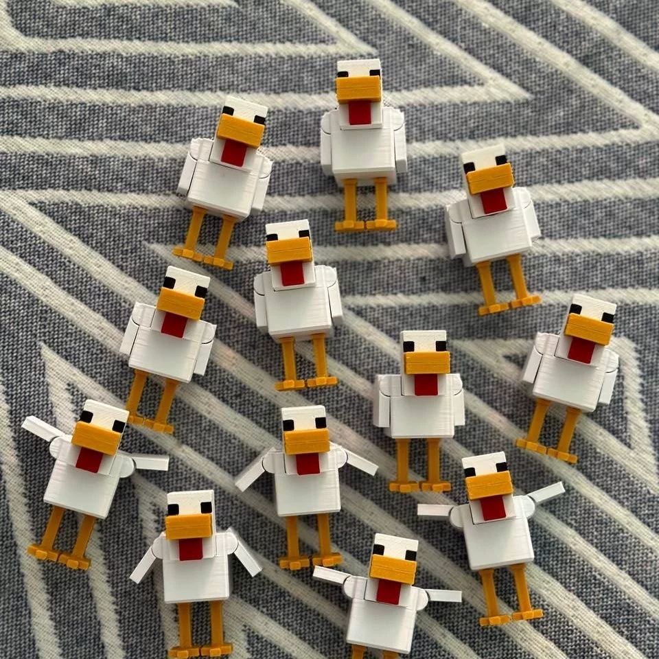 Minecraft Chicken Figurine with Movable Wings Desktop Decoration Stress Relief Toy 3D Printed Toy Educational Game Model