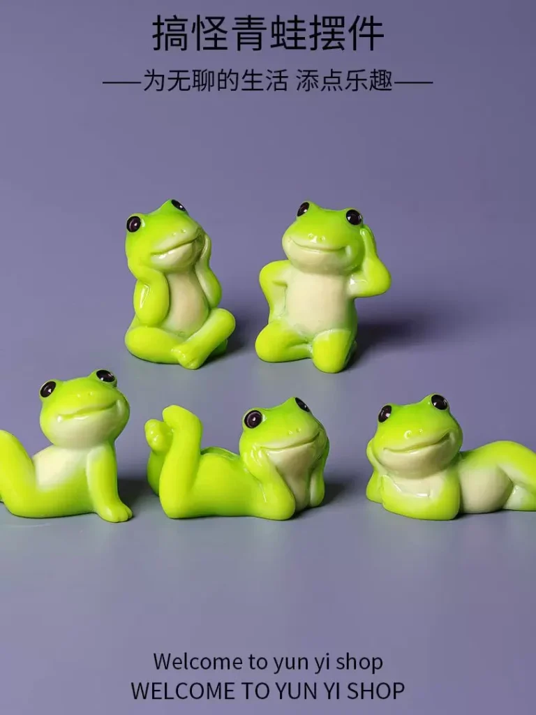 New Creative Cartoon Funny Frog Figurine Micro Landscape Accessories Resin Crafts Car Desktop Small Ornaments
