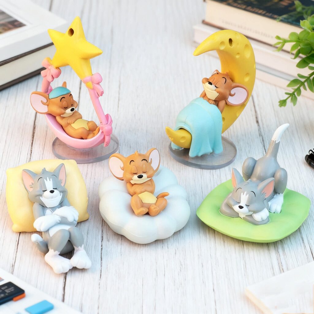 Cartoon Tom and Jerry Anime Figurines, Tom and Jerry Cute Car Desktop Ornaments, Cake Decorations